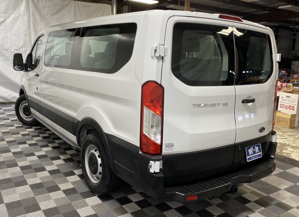 ford passenger van models